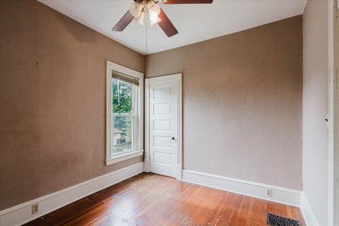 Tiny photo for 302 W Wood Street, Bloomington, IL 61701 (MLS # 12771205)