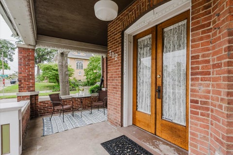 Tiny photo for 302 W Wood Street, Bloomington, IL 61701 (MLS # 12771205)