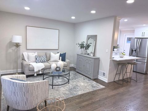 Tiny photo for 241 N Hamlin Avenue, Park Ridge, IL 60068 (MLS # 12509158)