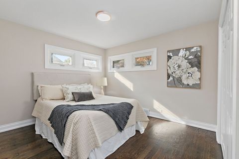 Tiny photo for 241 N Hamlin Avenue, Park Ridge, IL 60068 (MLS # 12509158)