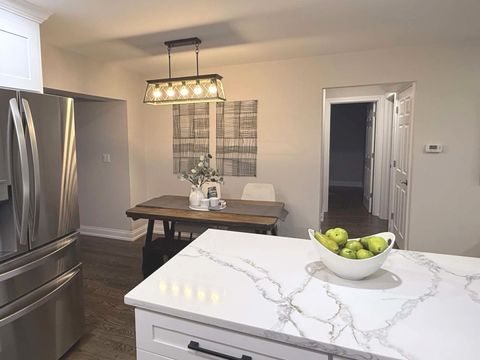 Tiny photo for 241 N Hamlin Avenue, Park Ridge, IL 60068 (MLS # 12509158)