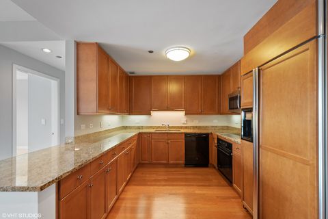 Tiny photo for 130 N GARLAND Court #4902, Chicago, IL 60602 (MLS # 12589051)
