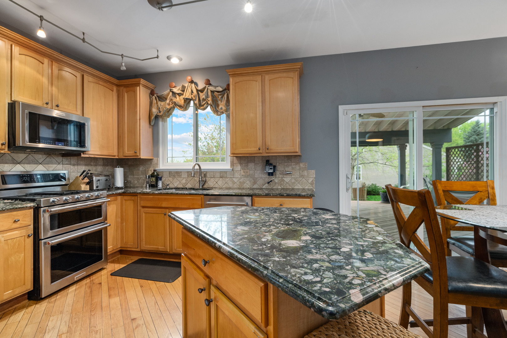 1416 Waterside Drive