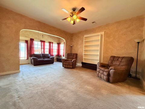 Tiny photo for 18 S MILL Street, Harrisburg, IL 62946 (MLS # EB460050)