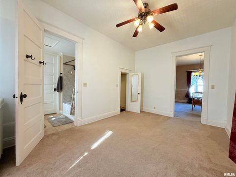 Tiny photo for 18 S MILL Street, Harrisburg, IL 62946 (MLS # EB460050)