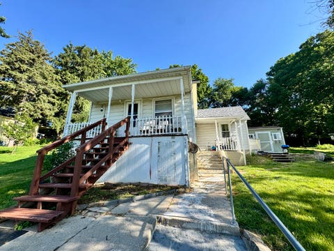 Tiny photo for 618 E Saint Paul Street, Spring Valley, IL 61362 (MLS # 12710690)