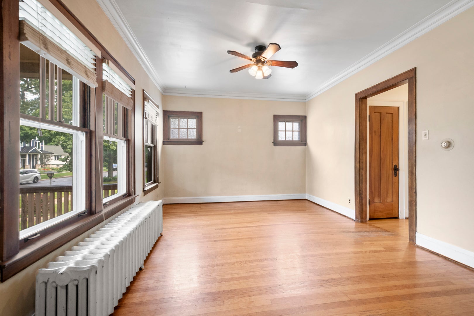 17 N CHESTER Avenue