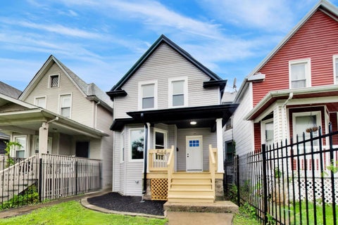 Photo of 544 N Leamington Avenue, Chicago, IL 60644 (MLS # 12719749)
