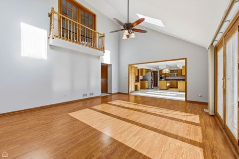 Tiny photo for 13725 Kit Lane, Lemont, IL 60439 (MLS # 12545465)