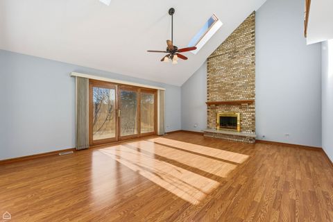 Tiny photo for 13725 Kit Lane, Lemont, IL 60439 (MLS # 12545465)