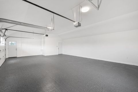 Tiny photo for 718 E 152nd Street, Phoenix, IL 60426 (MLS # 12537465)