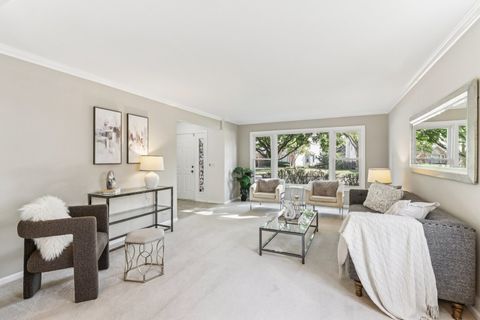 Tiny photo for 486 SATINWOOD Terrace, Buffalo Grove, IL 60089 (MLS # 12498975)