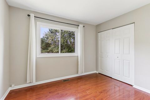 Tiny photo for 486 SATINWOOD Terrace, Buffalo Grove, IL 60089 (MLS # 12498975)