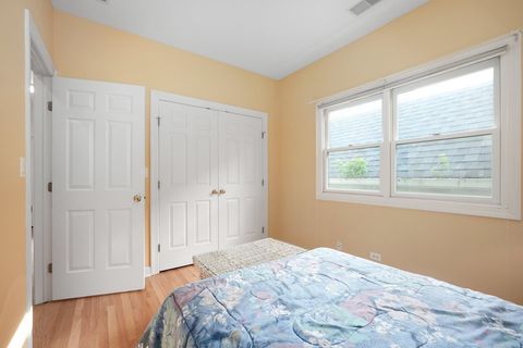 Tiny photo for 1746 W Byron Street, Chicago, IL 60613 (MLS # 12443369)
