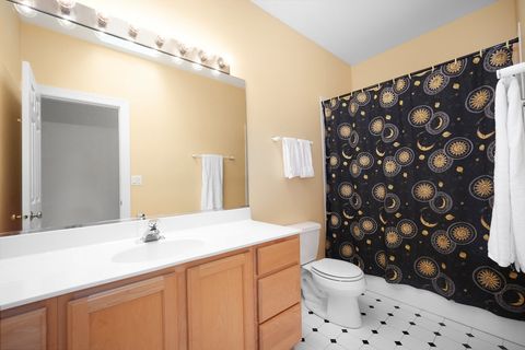 Tiny photo for 1746 W Byron Street, Chicago, IL 60613 (MLS # 12443369)