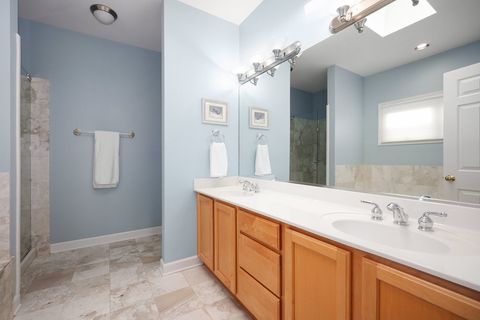 Tiny photo for 1746 W Byron Street, Chicago, IL 60613 (MLS # 12443369)