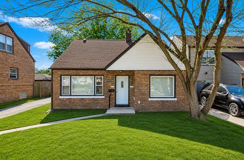 Photo of 8742 S Washtenaw Avenue, Evergreen Park, IL 60805 (MLS # 12633711)