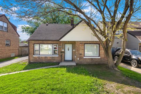 Tiny photo for 8742 S Washtenaw Avenue, Evergreen Park, IL 60805 (MLS # 12633711)