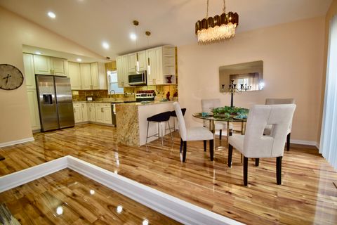 Tiny photo for 649 WILBUR Court, Gurnee, IL 60031 (MLS # 12617436)