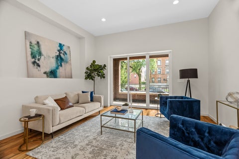 Tiny photo for 4316 S Michigan Avenue #4S, Chicago, IL 60653 (MLS # 12689237)