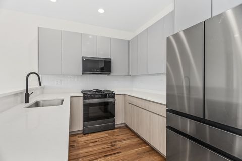 Tiny photo for 4316 S Michigan Avenue #4S, Chicago, IL 60653 (MLS # 12689237)