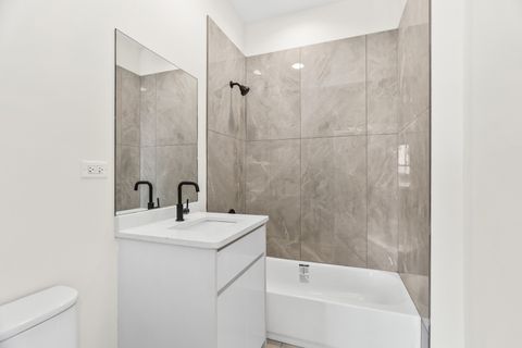 Tiny photo for 4316 S Michigan Avenue #4S, Chicago, IL 60653 (MLS # 12689237)