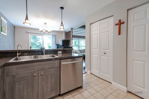 Tiny photo for 854 Old Checker Road, Buffalo Grove, IL 60089 (MLS # 12676999)