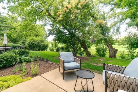 Tiny photo for 854 Old Checker Road, Buffalo Grove, IL 60089 (MLS # 12676999)
