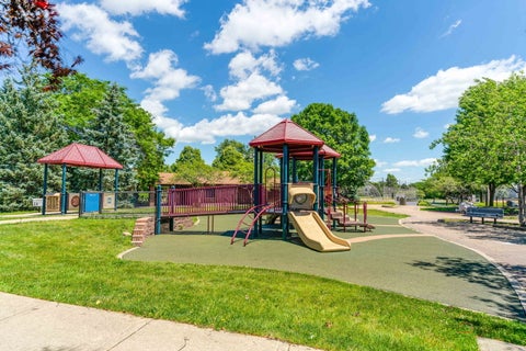 Tiny photo for 854 Old Checker Road, Buffalo Grove, IL 60089 (MLS # 12676999)