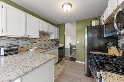 Tiny photo for 0N204 Windermere Road #2708, Winfield, IL 60190 (MLS # 12582005)