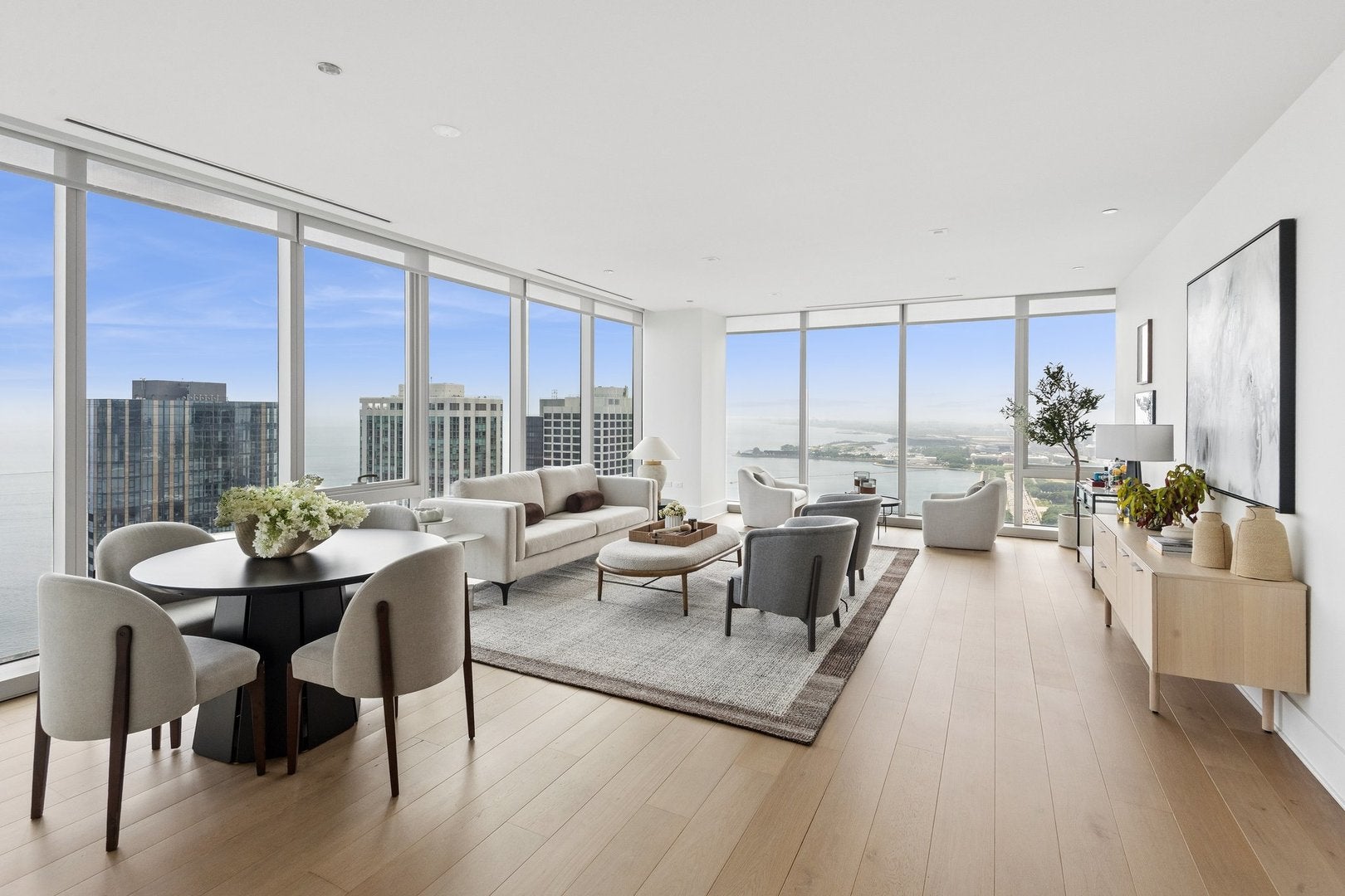 363 E Wacker Drive 4209
