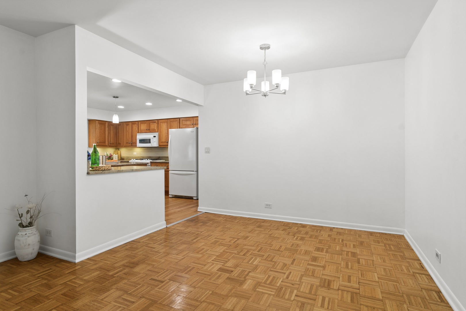 574 Bristol Lane