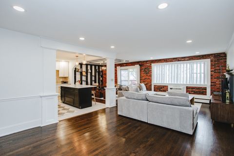 Tiny photo for 728 Dempster Street #207, Mount Prospect, IL 60056 (MLS # 12586081)