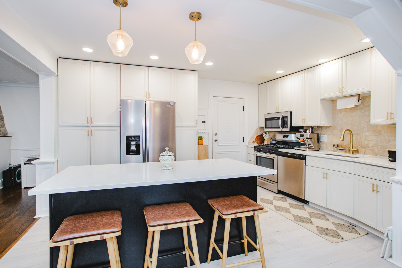 728 Dempster Street 207