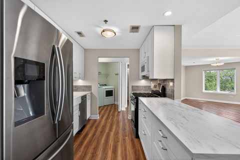 Tiny photo for 865 E 22nd Street #228, Lombard, IL 60148 (MLS # 12624427)