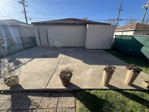 Tiny photo for 8350 S Lafayette Avenue, Chicago, IL 60620 (MLS # 12516837)