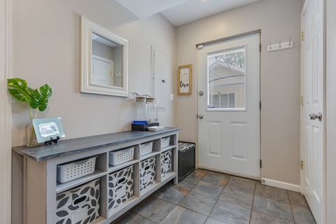 Tiny photo for 333 S WALNUT Street, Bensenville, IL 60106 (MLS # 12446215)