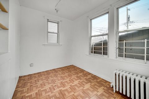 Tiny photo for 924 N PULASKI Avenue, Chicago, IL 60651 (MLS # 12523601)