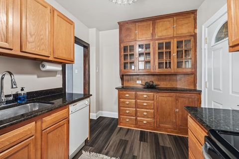 Tiny photo for 10537 S HALE Avenue #1W, Chicago, IL 60643 (MLS # 12339139)