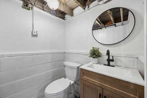 Tiny photo for 411 N Marion Street, Oak Park, IL 60302 (MLS # 12630355)