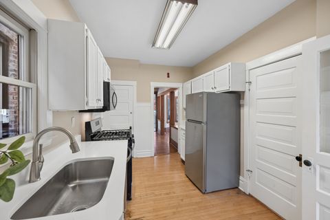 Tiny photo for 411 N Marion Street, Oak Park, IL 60302 (MLS # 12630355)