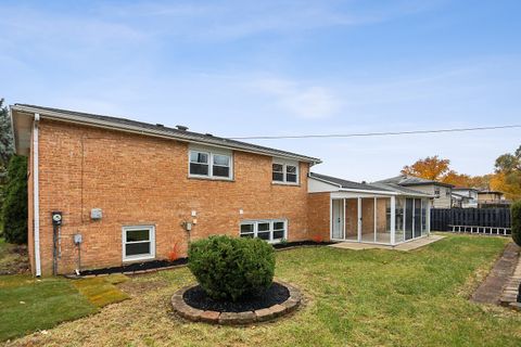 Tiny photo for 528 E 191st Place, Glenwood, IL 60425 (MLS # 12544160)