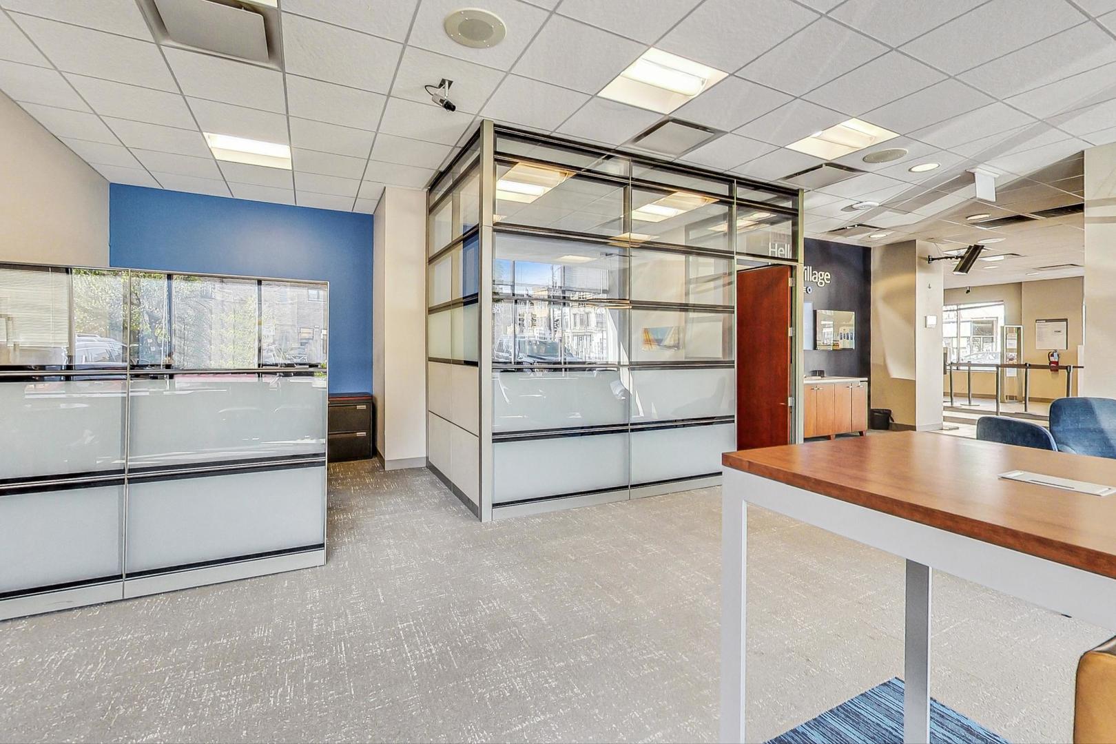 3101 W Cermak Road 1