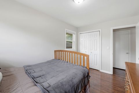 Tiny photo for 389 Michael John Drive, Park Ridge, IL 60068 (MLS # 12589889)