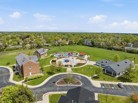 Tiny photo for 389 Michael John Drive, Park Ridge, IL 60068 (MLS # 12589889)