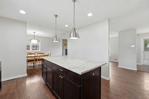 Tiny photo for 389 Michael John Drive, Park Ridge, IL 60068 (MLS # 12589889)