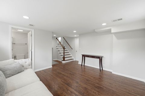 Tiny photo for 389 Michael John Drive, Park Ridge, IL 60068 (MLS # 12589889)