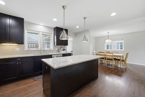 Tiny photo for 389 Michael John Drive, Park Ridge, IL 60068 (MLS # 12589889)