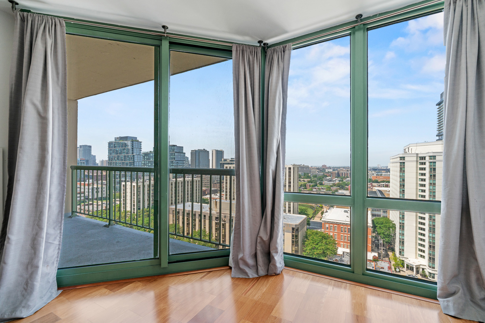 111 W Maple Street 1409