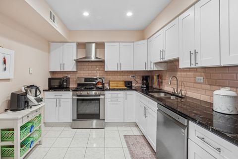 Tiny photo for 112 Mullingar Court #1C, Schaumburg, IL 60193 (MLS # 12556804)